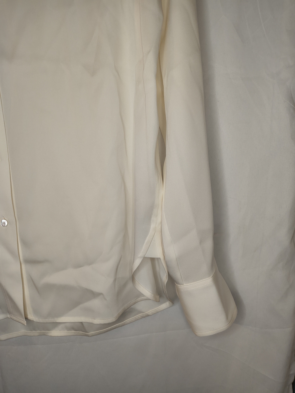 Vince NWT Ivory Silk Button Down Long Sleeve Blouse Shirt M - Picture 5 of 6